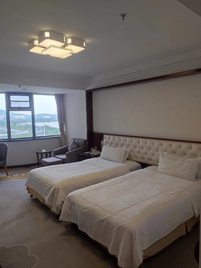 Shu Guang International Hotel Nanking Exterior foto
